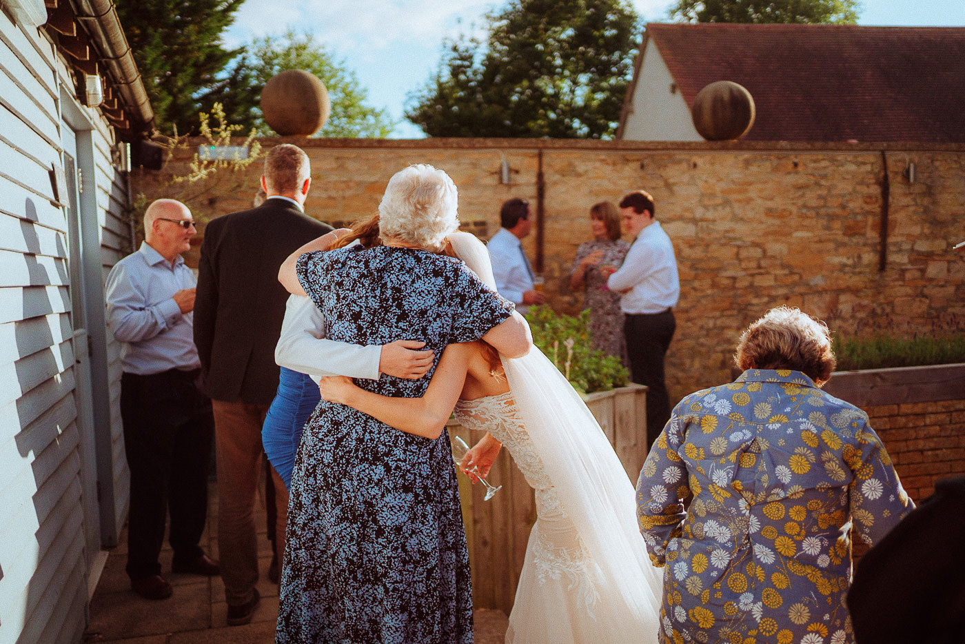LAPSTONE BARN WEDDING PHOTOGRAPHY 044 LAPSTONE BARN WEDDING PHOTOGRAPHY 044